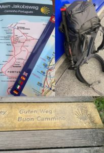 Foto-Vortrag von einer Pilgerreise auf dem Jakobsweg von Susanne Meschonat